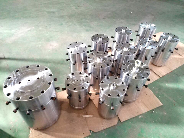 Twin head film blowing machine