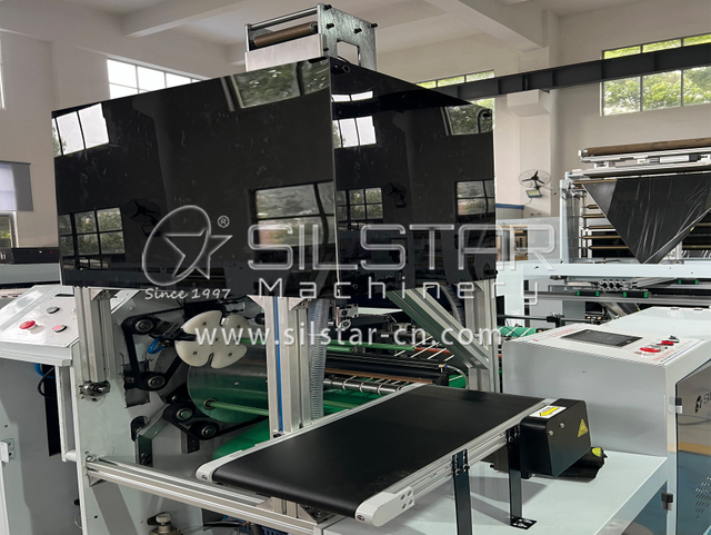 rewind with auto labeling machine